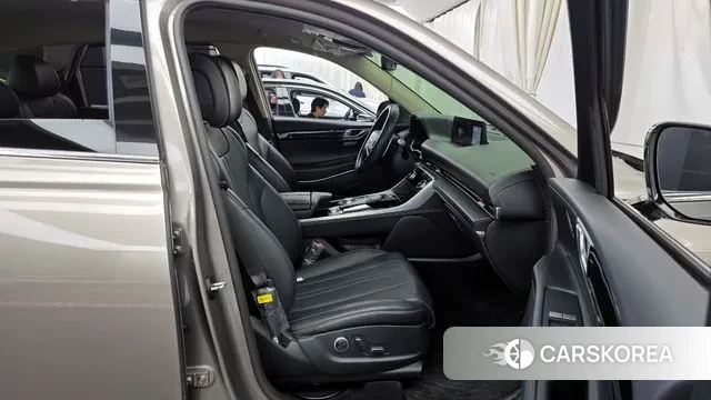 Genesis GV80 2020 Песочный из Кореи, фото 2