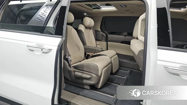Kia The New Carnival 4th Generation 2025 Белый из Кореи, фото 2