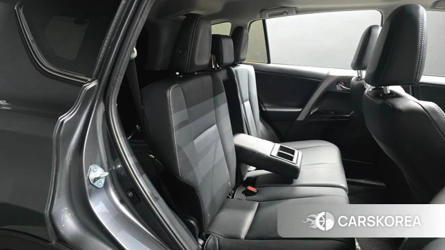 Toyota RAV4 2018 Серый из Кореи, фото 2