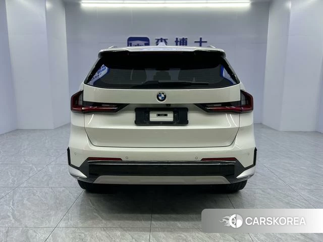 BMW X1 2024 Белый из Китая, фото 2