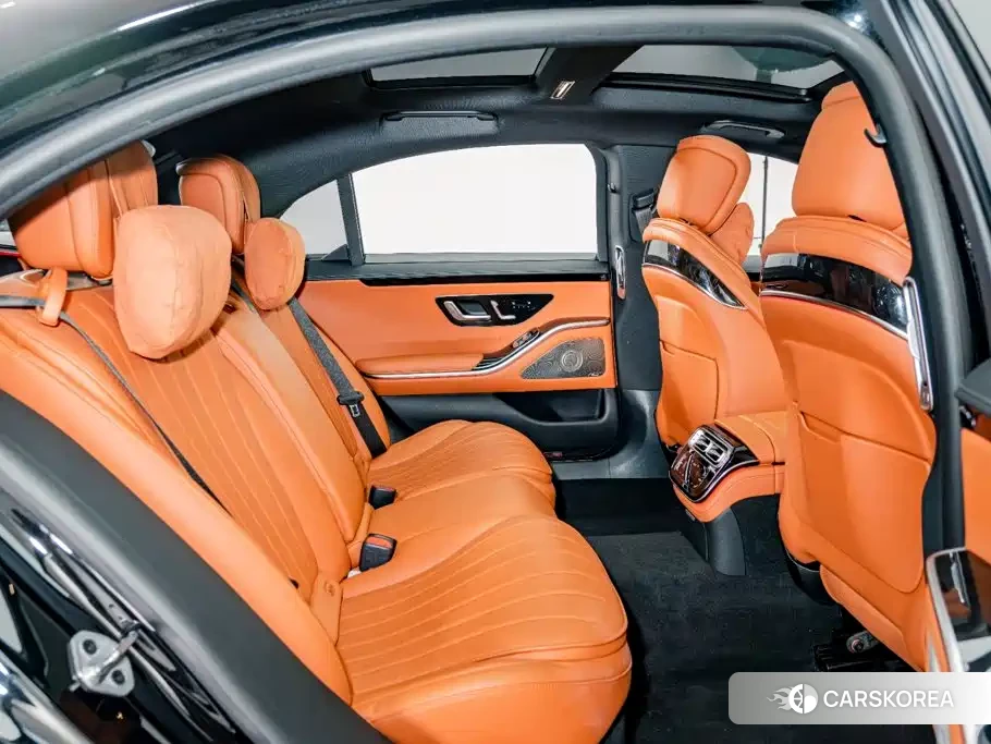 Mercedes-Benz S-Class 2023 Черный из Китая, фото 2