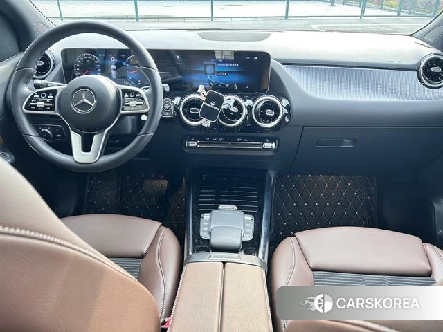 Mercedes-Benz Class B 2020 Синий из Китая, фото 2