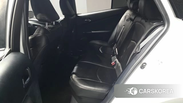Toyota Prius 4th Generation 2020 Белый из Кореи, фото 2