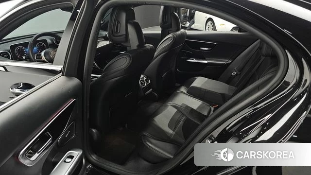 Mercedes-Benz C-Class W206 2024 Черный из Кореи, фото 2