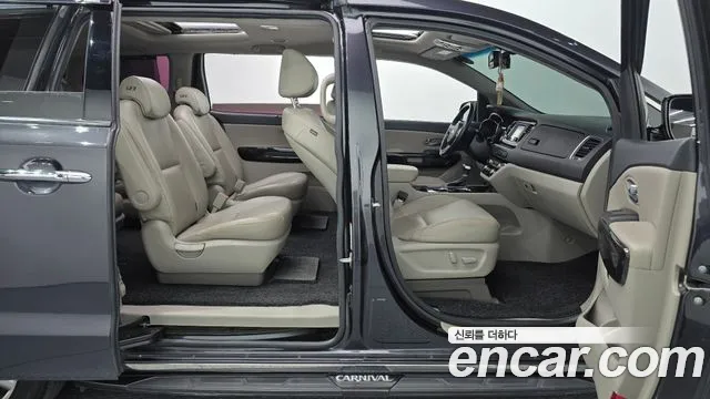 Kia The New Carnival 2018 Серый из Кореи, фото 2