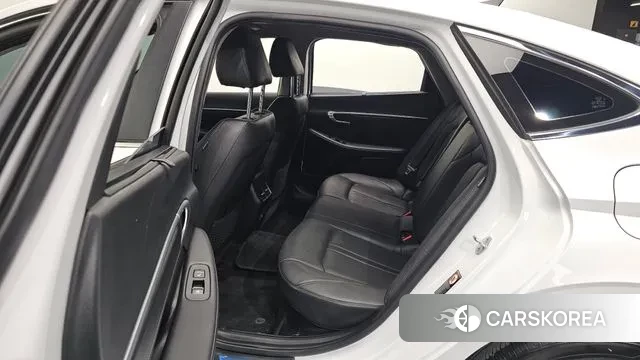 Hyundai Sonata Hybrid (DN8) 2022 Белый из Кореи, фото 2