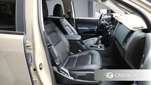 Chevrolet (GM Daewoo) Real New Colorado 2022 Жемчужный цвет из Кореи, фото 2