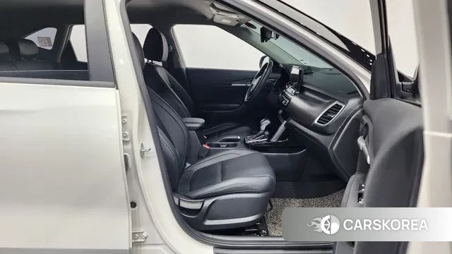 Kia Seltos 2019 Белый из Кореи, фото 2