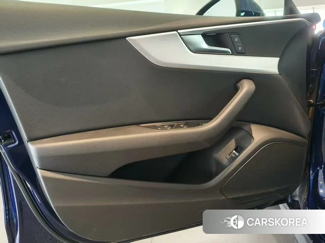 Audi A5 2019 Синий из Китая, фото 2