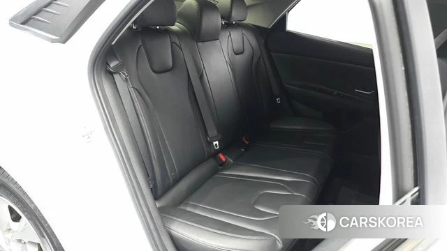 Hyundai Avante (CN7) 2020 Белый из Кореи, фото 2