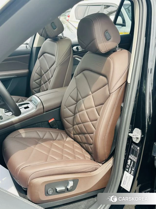 BMW X5 2023 Черный из Китая, фото 2