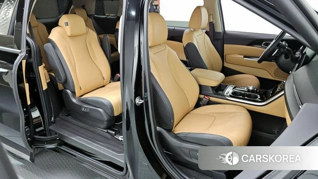 Kia Carnival 4th generation 2022 Черный из Кореи, фото 2