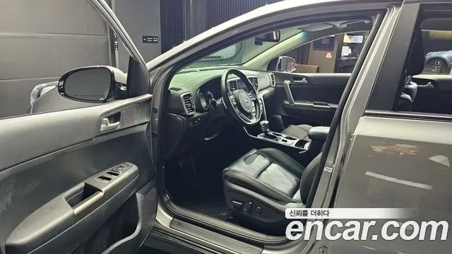 Kia Sportage The Bold 2021 Серый из Кореи, фото 2