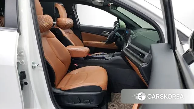 Kia Sportage 5th Generation 2022 Белый из Кореи, фото 2