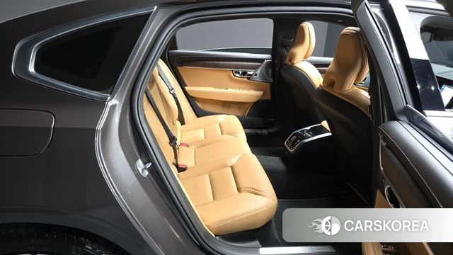 Volvo S90 2021 Коричневый из Кореи, фото 2