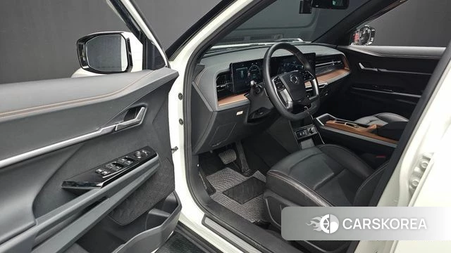 Ssangyong The New Torres 2024 Белый из Кореи, фото 2