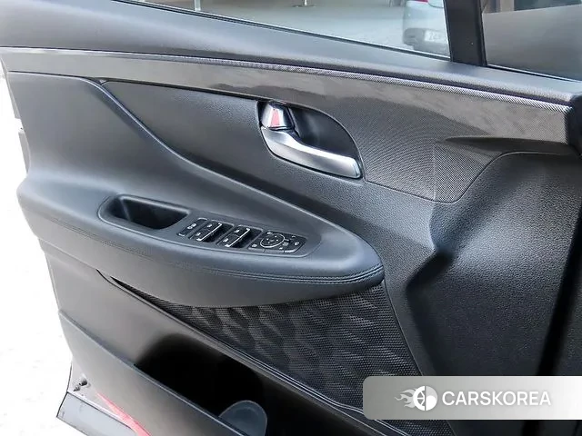 Hyundai The New Santa Fe 2021 Серый из Кореи, фото 2