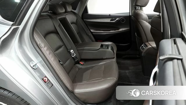 Hyundai Grandeur IG Hybrid 2018 Серебряный из Кореи, фото 2