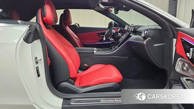 Mercedes-Benz CLE-Class C236 2025 Белый из Кореи, фото 2