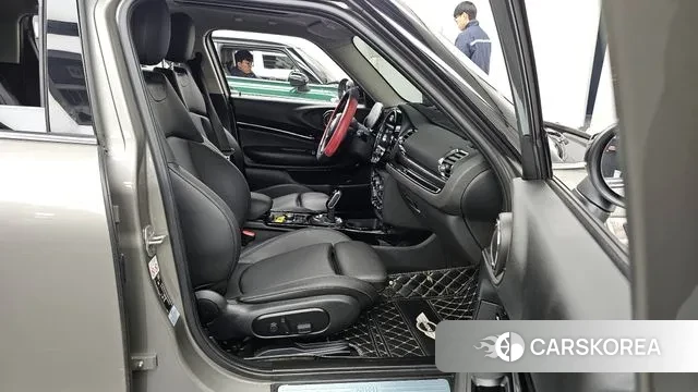 Mini Cooper Clubman 2021 Песочный из Кореи, фото 2