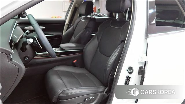 Genesis GV70 2024 Белый из Кореи, фото 2