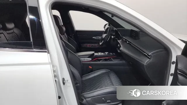 Genesis GV70 2021 Белый из Кореи, фото 2