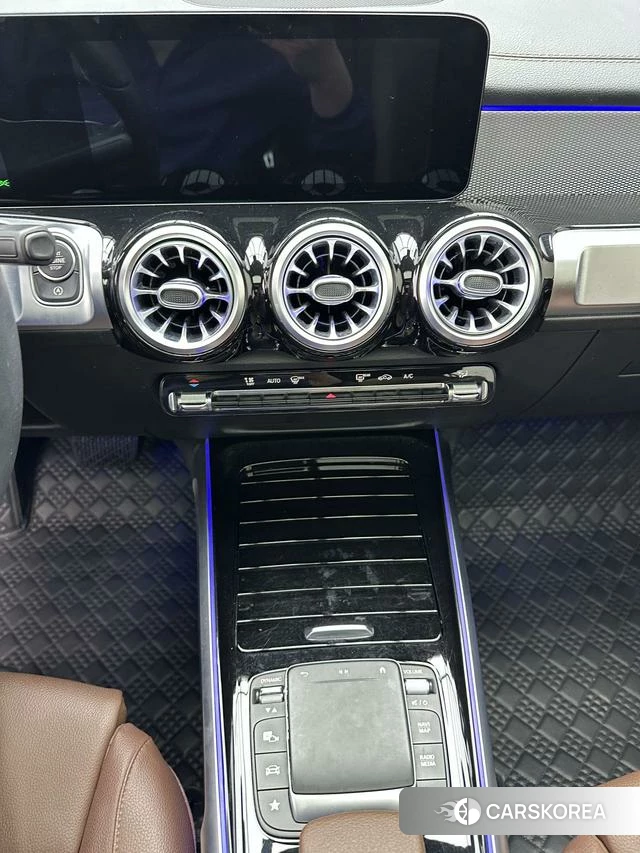 Mercedes-Benz GLB 2021 Черный из Китая, фото 2