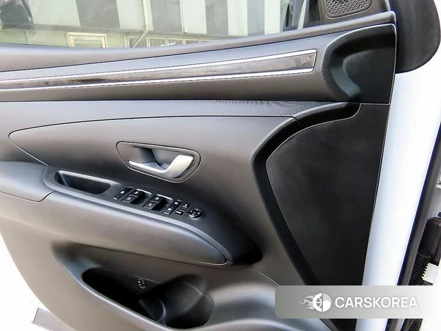 Hyundai Tucson (NX4) 2022 Белый из Кореи, фото 2