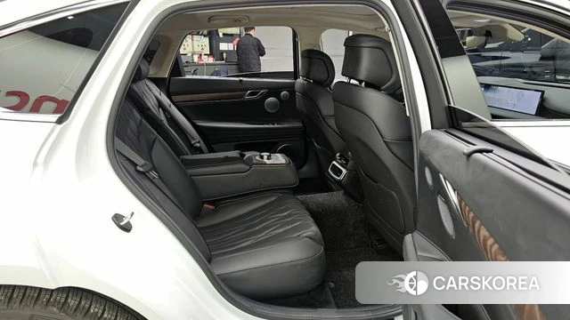 Genesis G80 (RG3) 2024 Белый из Кореи, фото 2