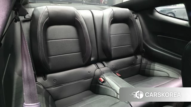 Ford Mustang 2018 Черный из Кореи, фото 2