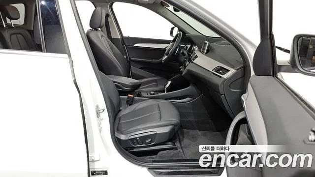 BMW X1 (F48) 2020 Белый из Кореи, фото 2