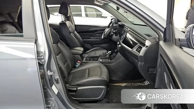 Ssangyong Beautiful Korando 2020 Серый из Кореи, фото 2