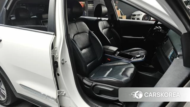 Kia Niro EV 2018 Белый из Кореи, фото 2