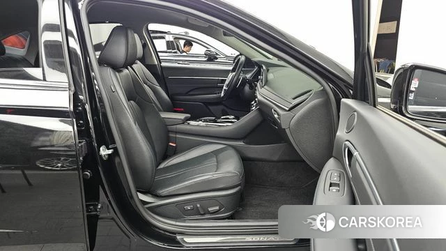 Hyundai Sonata (DN8) 2022 Черный из Кореи, фото 2