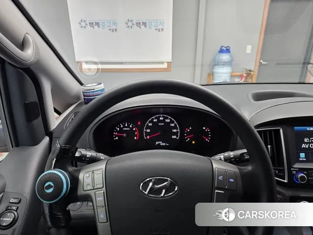 Hyundai The New Grand Starex 2021 Желтый из Кореи, фото 2