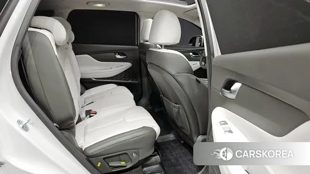 Hyundai The New Santa Fe 2021 Белый из Кореи, фото 2