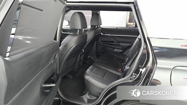 Ssangyong Torres 2024 Черный из Кореи, фото 2