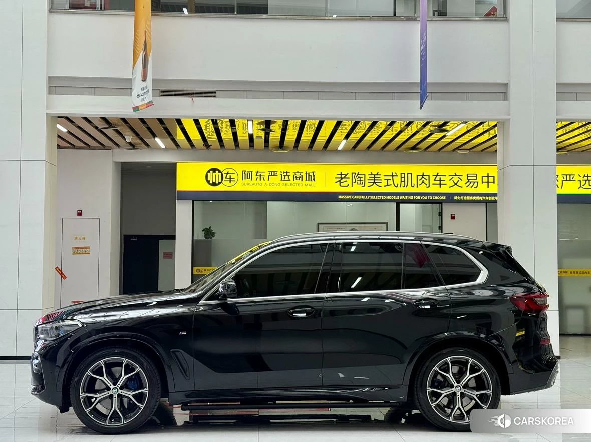 BMW X5 (imported) 2020 Черный из Китая, фото 2