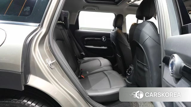 Mini Cooper Clubman 2020 Песочный из Кореи, фото 2