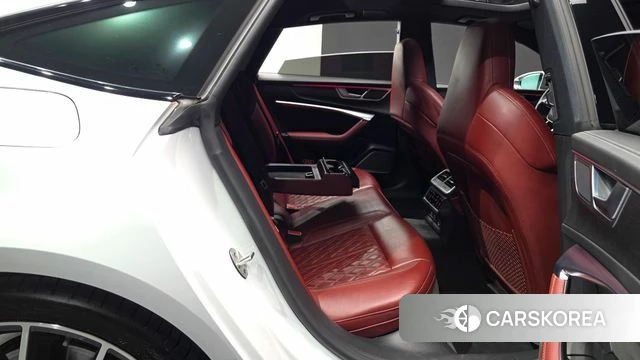 Audi S7 (4K) 2021 Белый из Кореи, фото 2