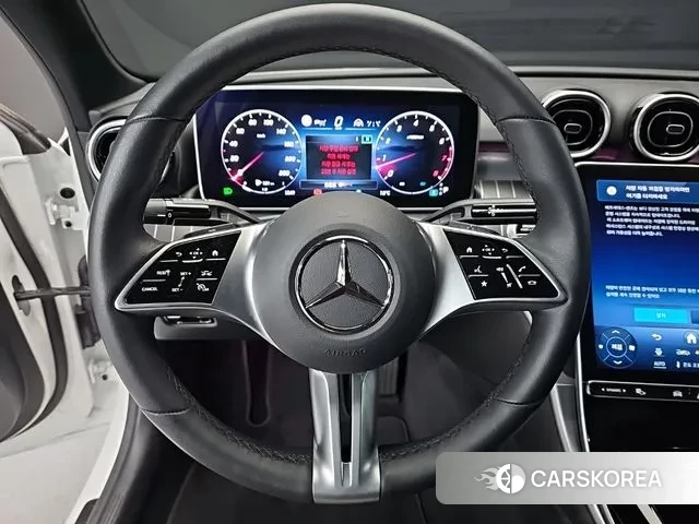 Mercedes-Benz C-Class W206 2024 Белый из Кореи, фото 2