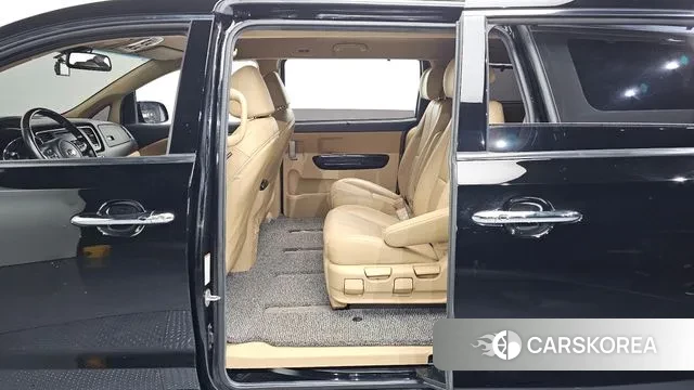 Kia The New Carnival 2020 Черный из Кореи, фото 2