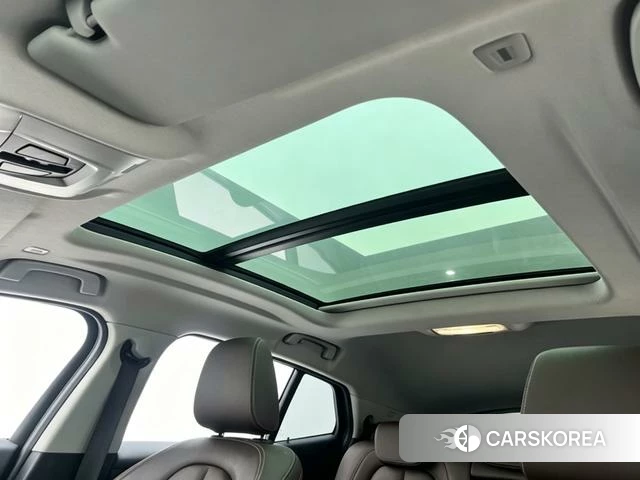 BMW X2 2021 Белый из Китая, фото 2