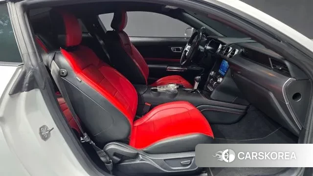 Ford Mustang 2020 Белый из Кореи, фото 2