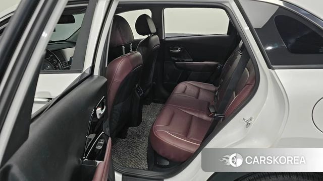 Kia The New Niro 2021 Белый из Кореи, фото 2