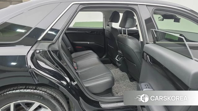 Hyundai Grandeur Hybrid (GN7) 2023 Черный из Кореи, фото 2