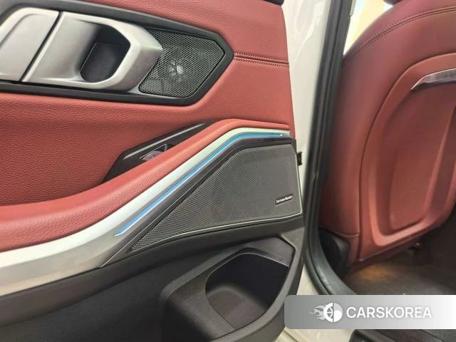 BMW 3 series 2025 Белый из Китая, фото 2