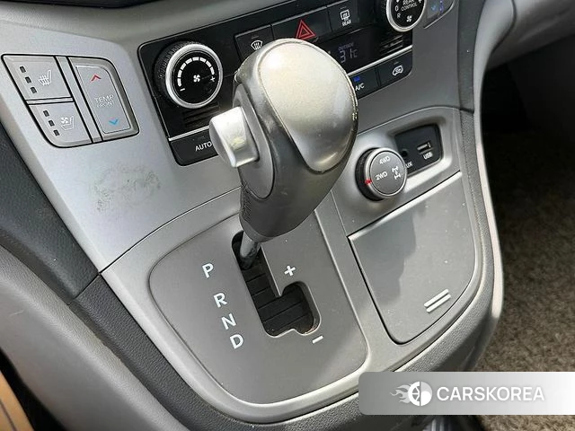Hyundai The New Grand Starex 2020 Черный из Кореи, фото 2