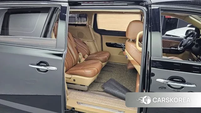 Kia The New Carnival 2019 Черный из Кореи, фото 2