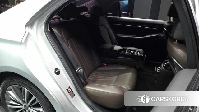 Genesis EQ900 2018 Серебристо-серый из Кореи, фото 2